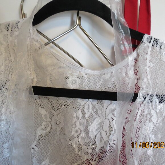 iCollection 3X White Jasmine Soft Sheer Lace Robe with Self Tie Sash - Picture 2 of 6